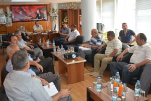 bur-gölhisara modern pazar yeri (1)