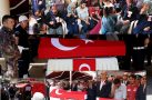 ŞEHİT POLİS GÜVENLİ KÖYÜ’NDE TOPRAĞA VERİLDİ