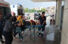 TAKLA ATAN OTOMOBİL ŞARAMPOLE DEVRİLDİ 2 YARALI