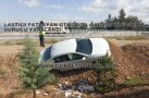 LASTİĞİ PATLAYAN OTOMOBİL ŞARAMPOLE GİRDİ 1 YARALI
