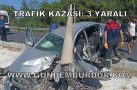 TRAFİK KAZASI: 3 YARALI